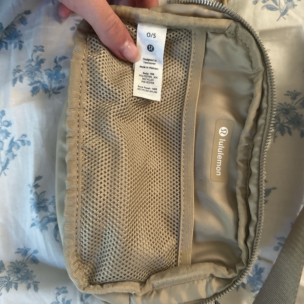 lululemon athletica Beige Cosmetic Bag
